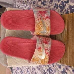 Nike Slides, Size 6